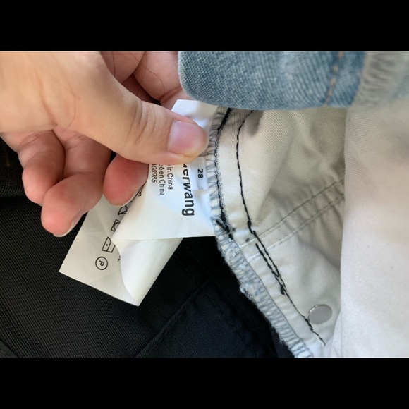 Alexander Wang Pack Mix Cargo seen on Kylie Jenner - Picture 6 of 6